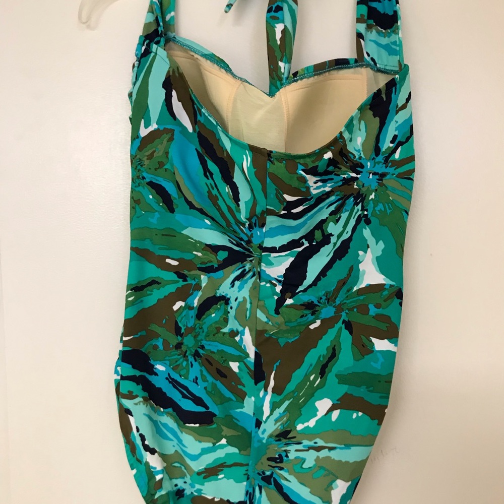 Bathing suit - Picture 2 of 2